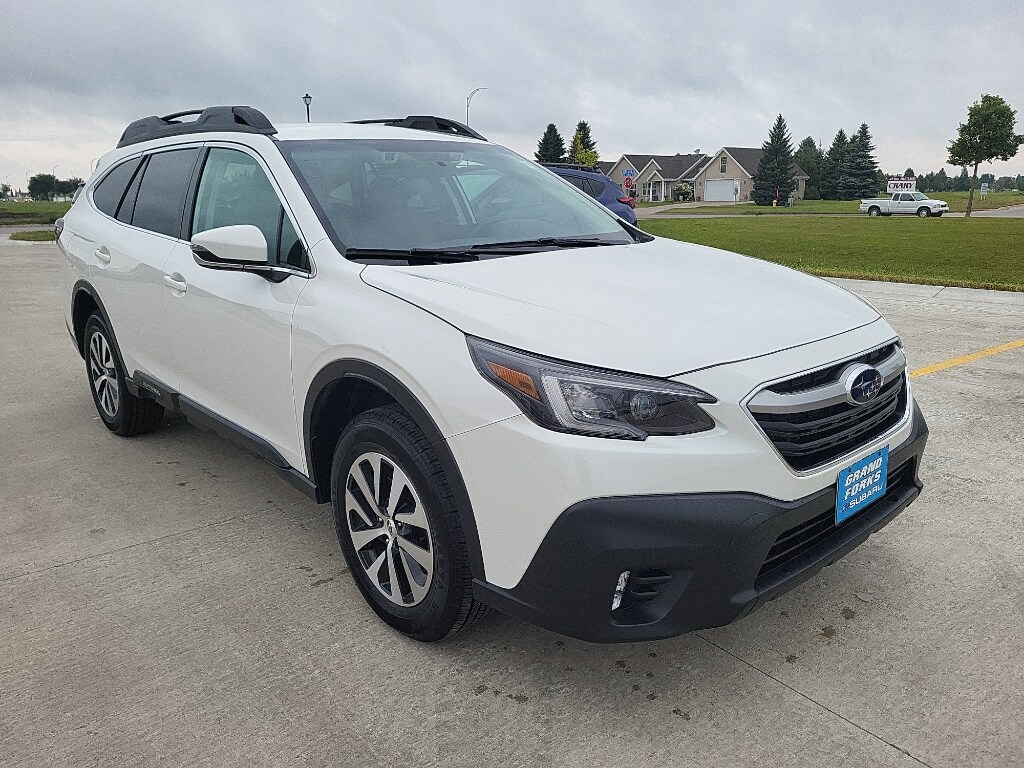 2022 Subaru Outback Premium photo 2