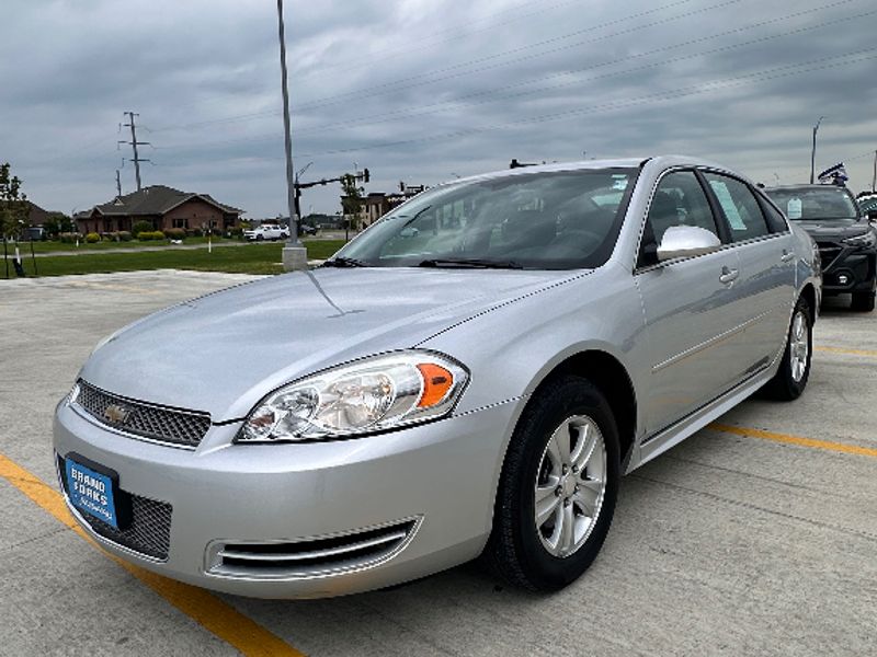 2012 Chevrolet Impala LS Fleet photo 3