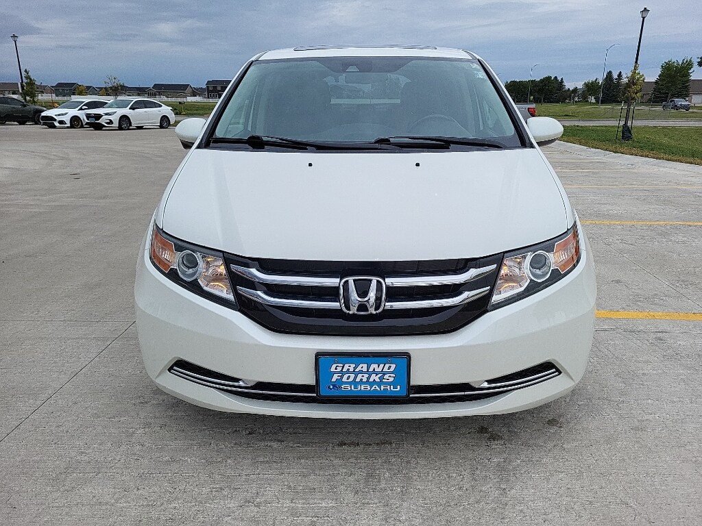 2014 Honda Odyssey EX-L photo 3