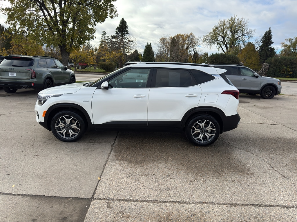 2023 Kia Seltos EX's photo