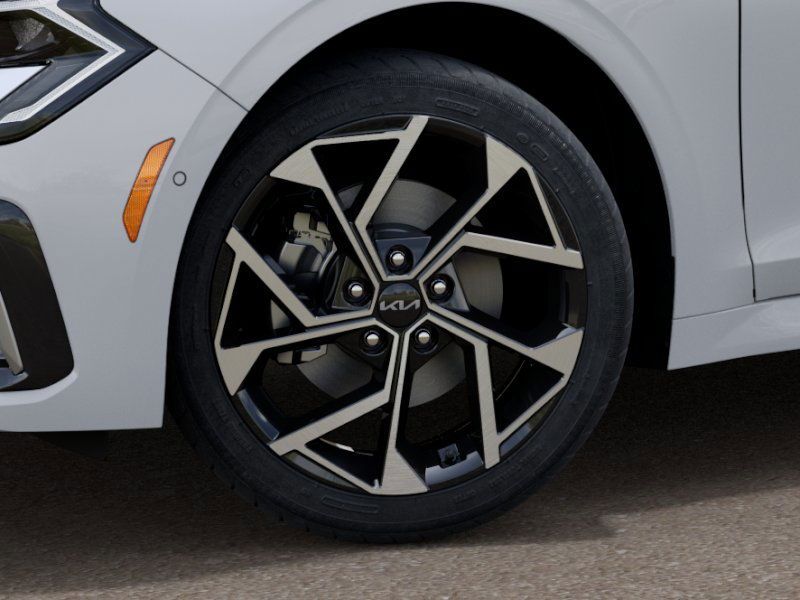 2025 Kia K5 EX - Photo 9