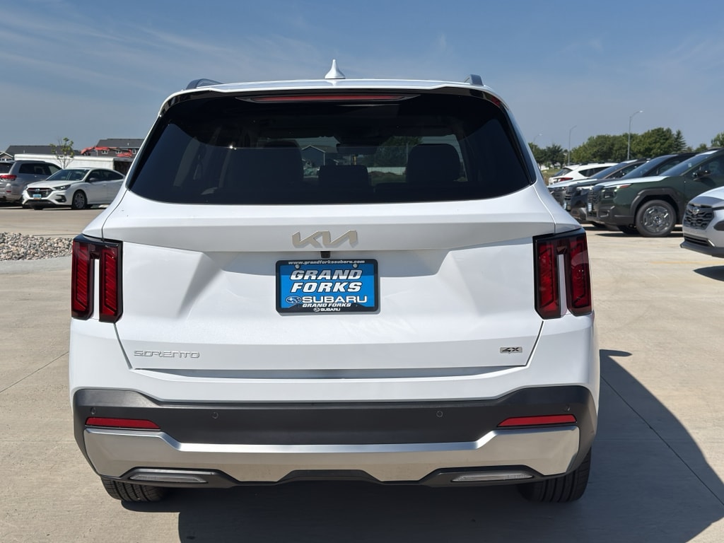 2026 Kia Sorento S - Photo 8