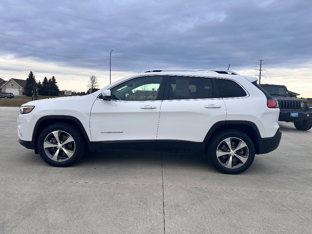 2019 Jeep Cherokee Limited's photo