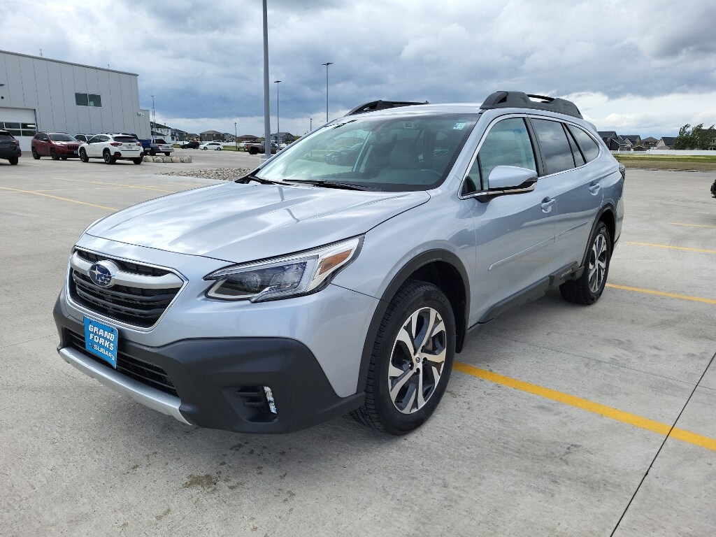 2021 Subaru Outback Limited photo 2