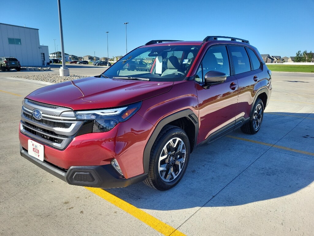 2025 Subaru Forester Premium photo 2