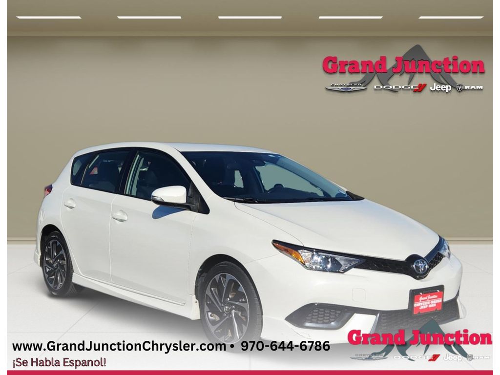 2018 Toyota Corolla iM CVT's photo