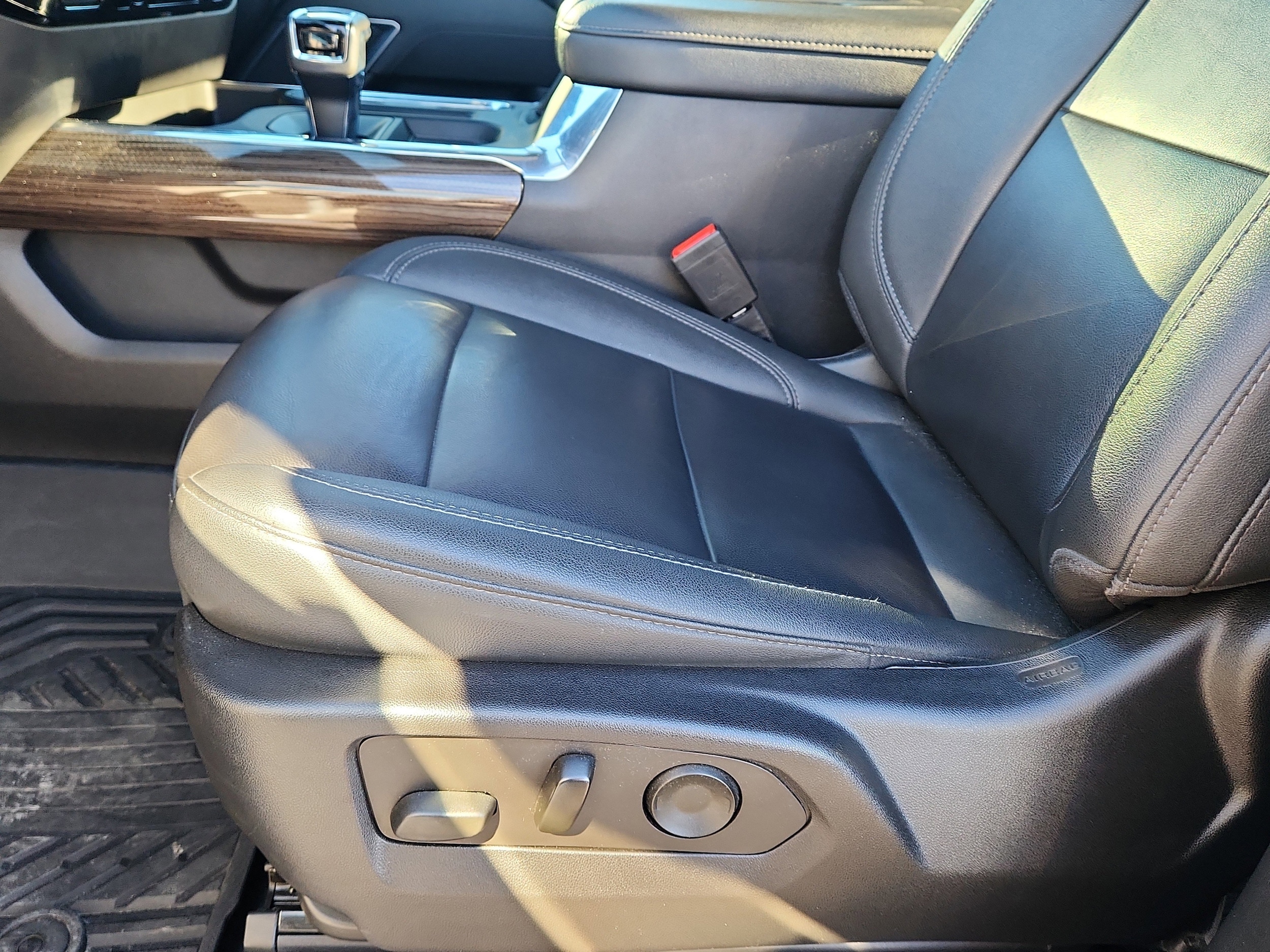 2022 Chevrolet Silverado 1500 RST - Photo 10