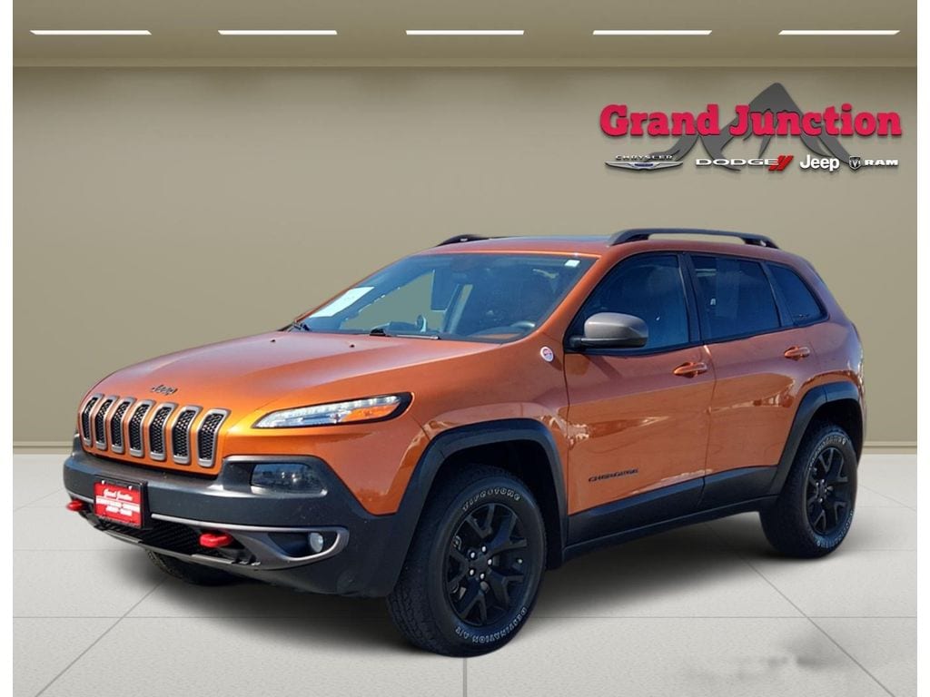 Used 2015 Jeep Cherokee Trailhawk with VIN 1C4PJMBSXFW685633 for sale in Grand Junction, CO