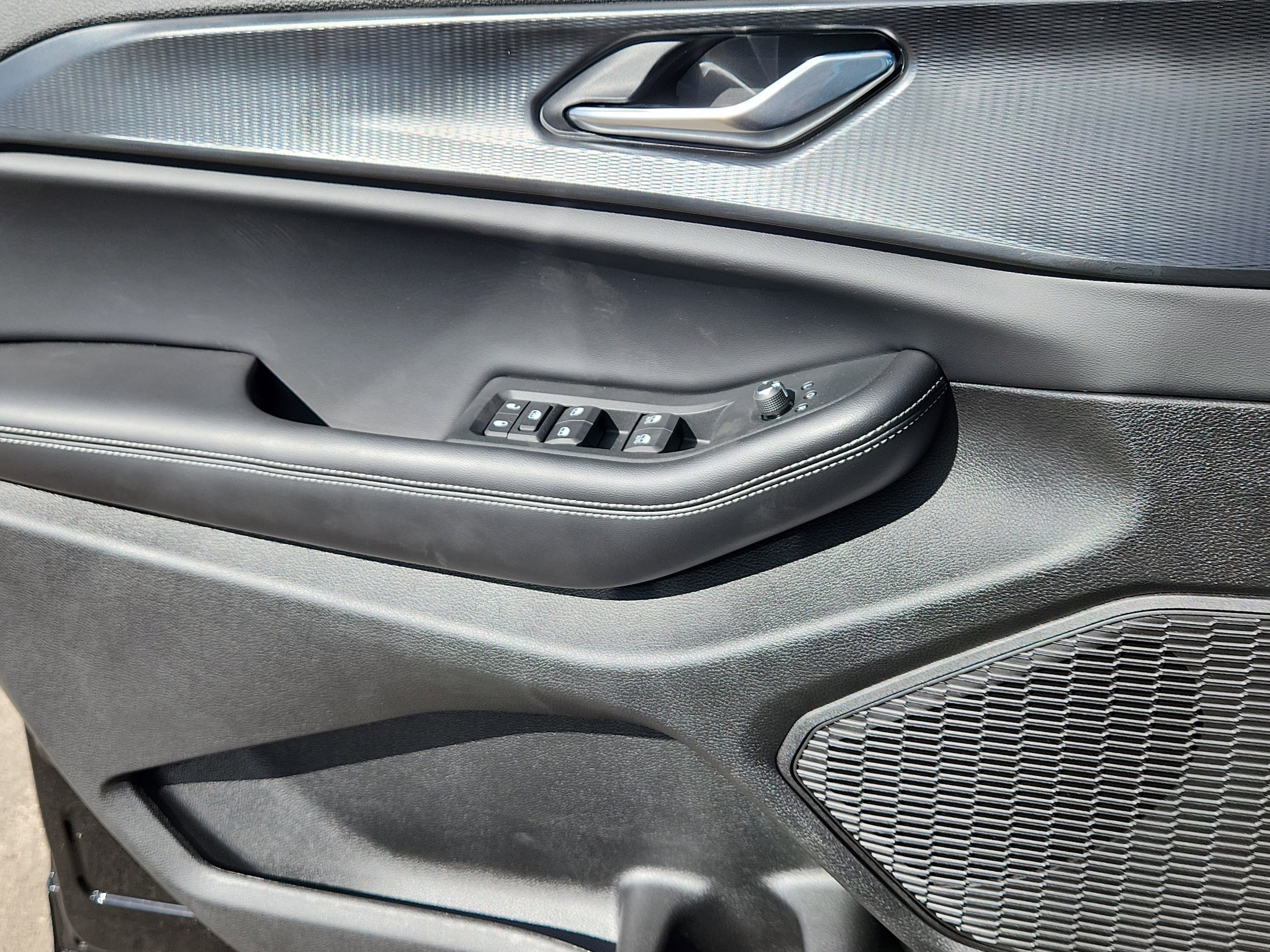 2025 Jeep Grand Cherokee L Altitude - Photo 9
