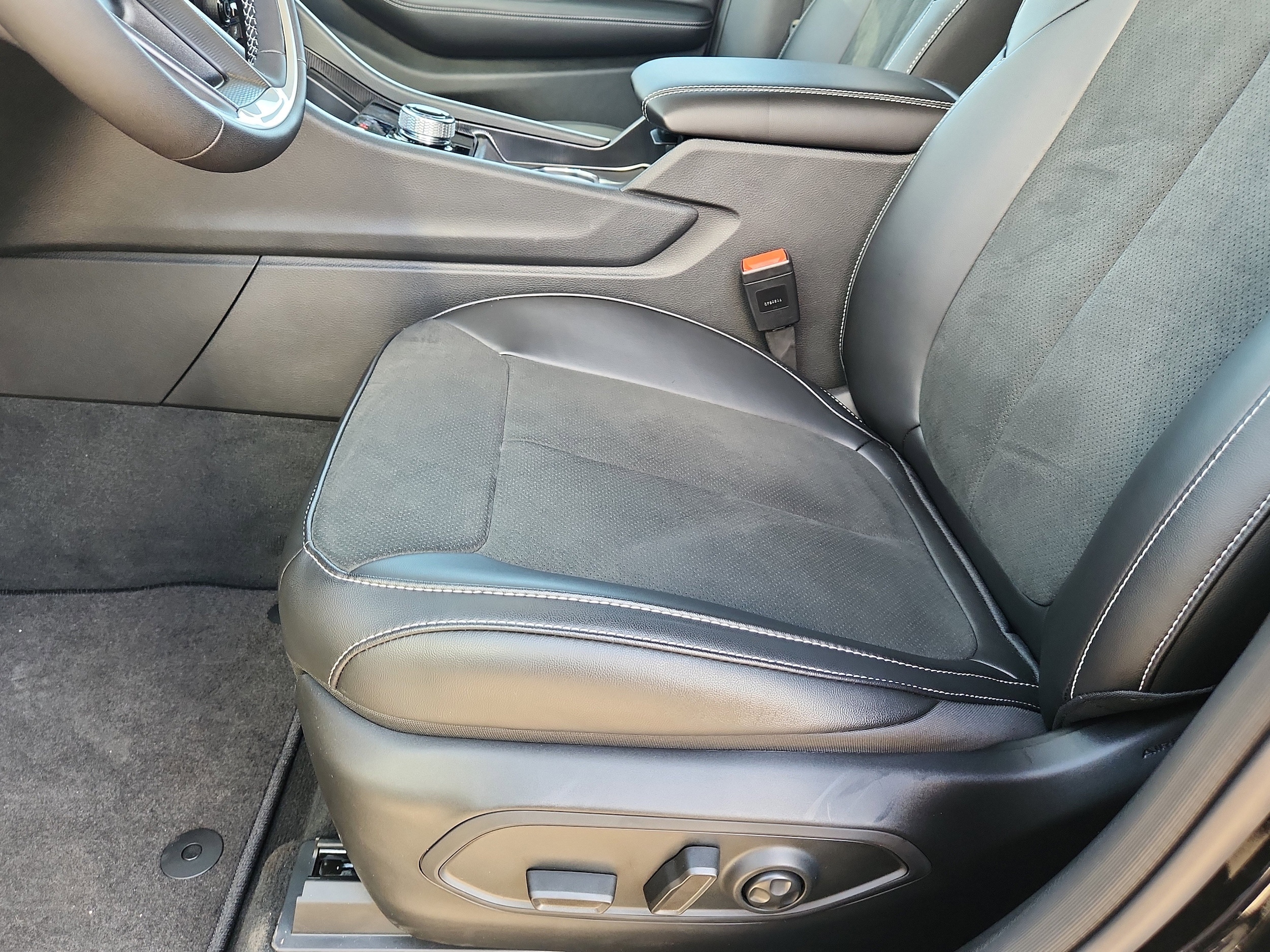 2025 Jeep Grand Cherokee L Altitude - Photo 12