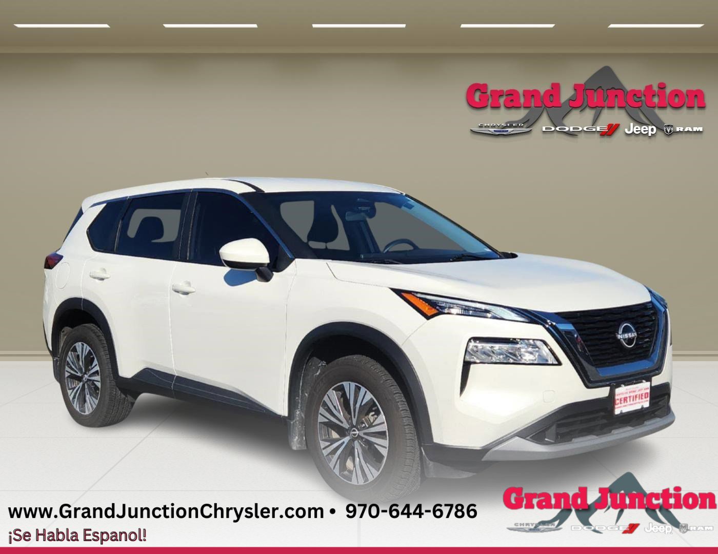 2023 Nissan Rogue SV's photo