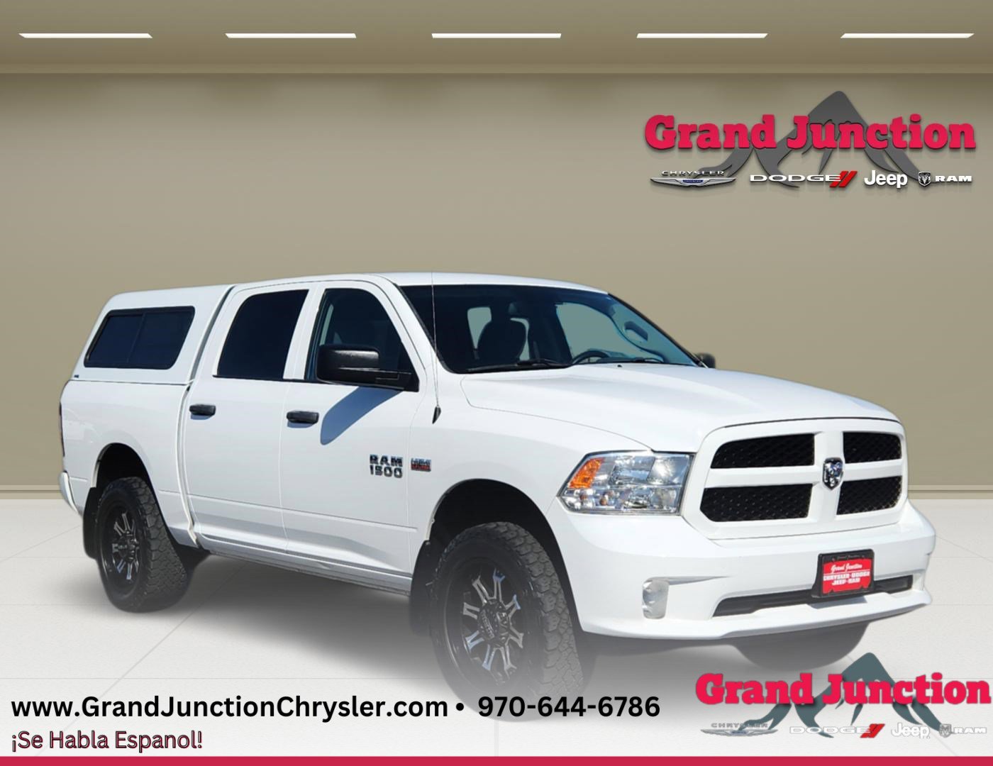 2017 RAM 1500 Express 4x4 Crew Cab 5'7's photo