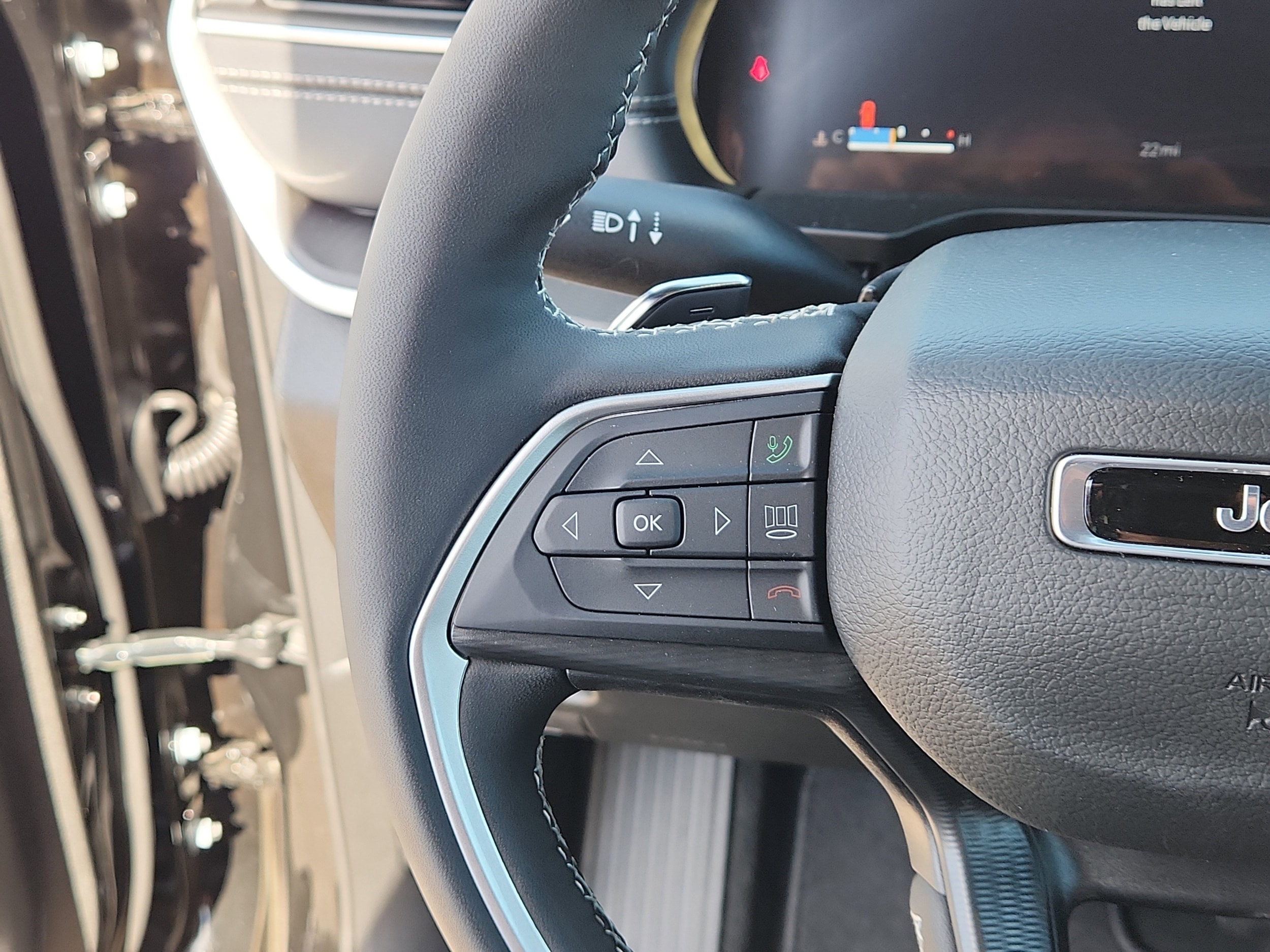 2025 Jeep Grand Cherokee L Altitude - Photo 16