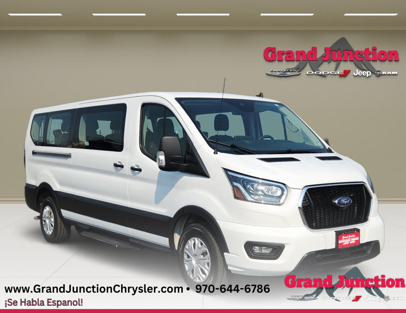 2023 Ford Transit Passenger 350 XLT Low Roof LB RWD