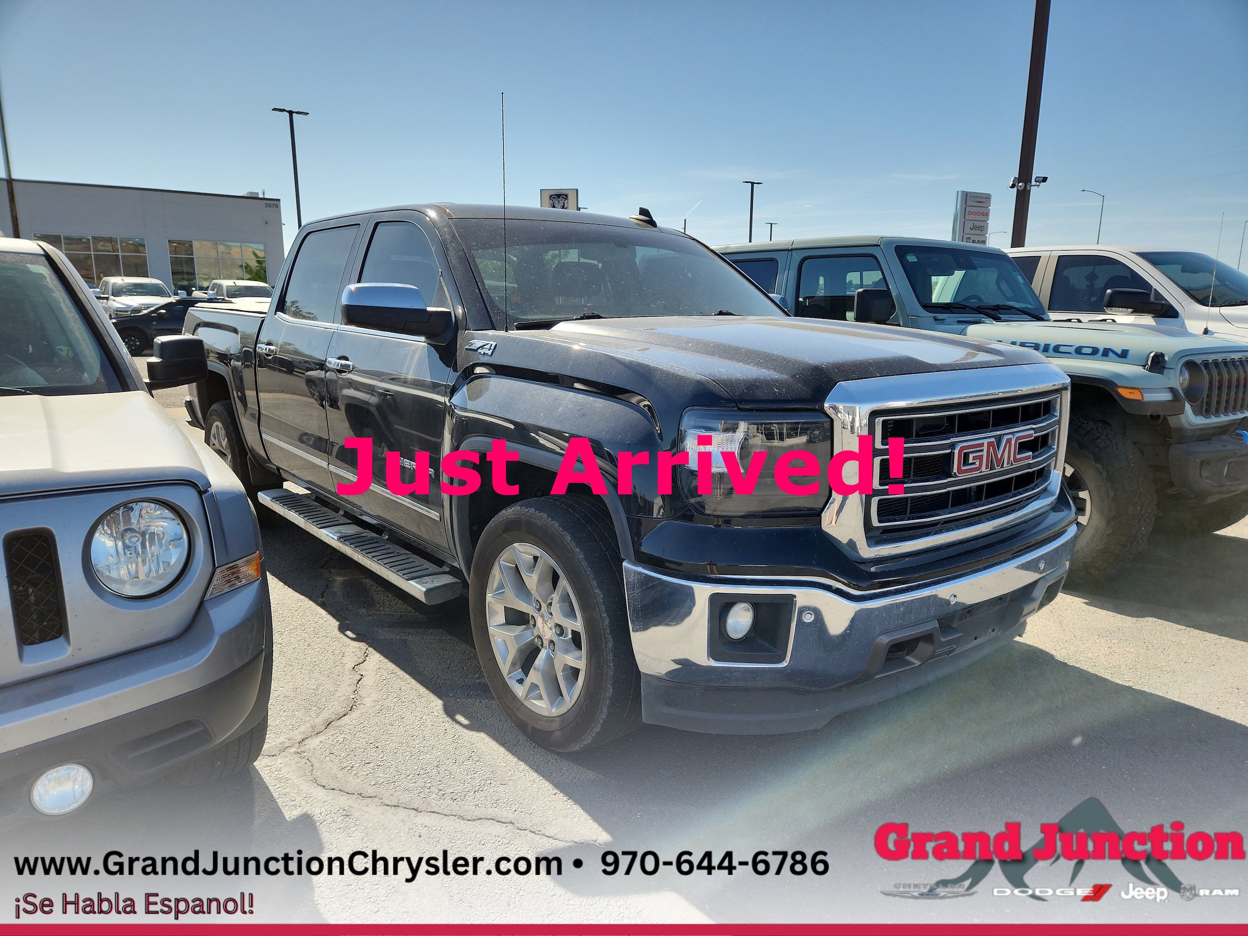 2015 GMC Sierra 4WD Crew Cab SLT SWB's photo