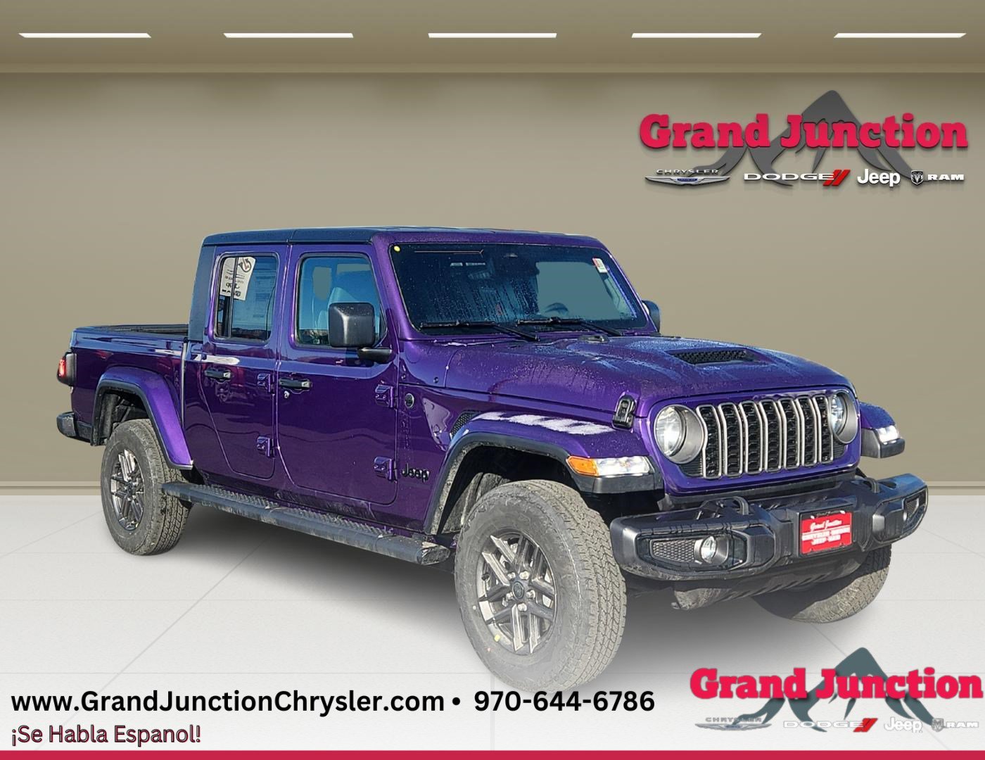 2026 Jeep Gladiator Sport S's photo