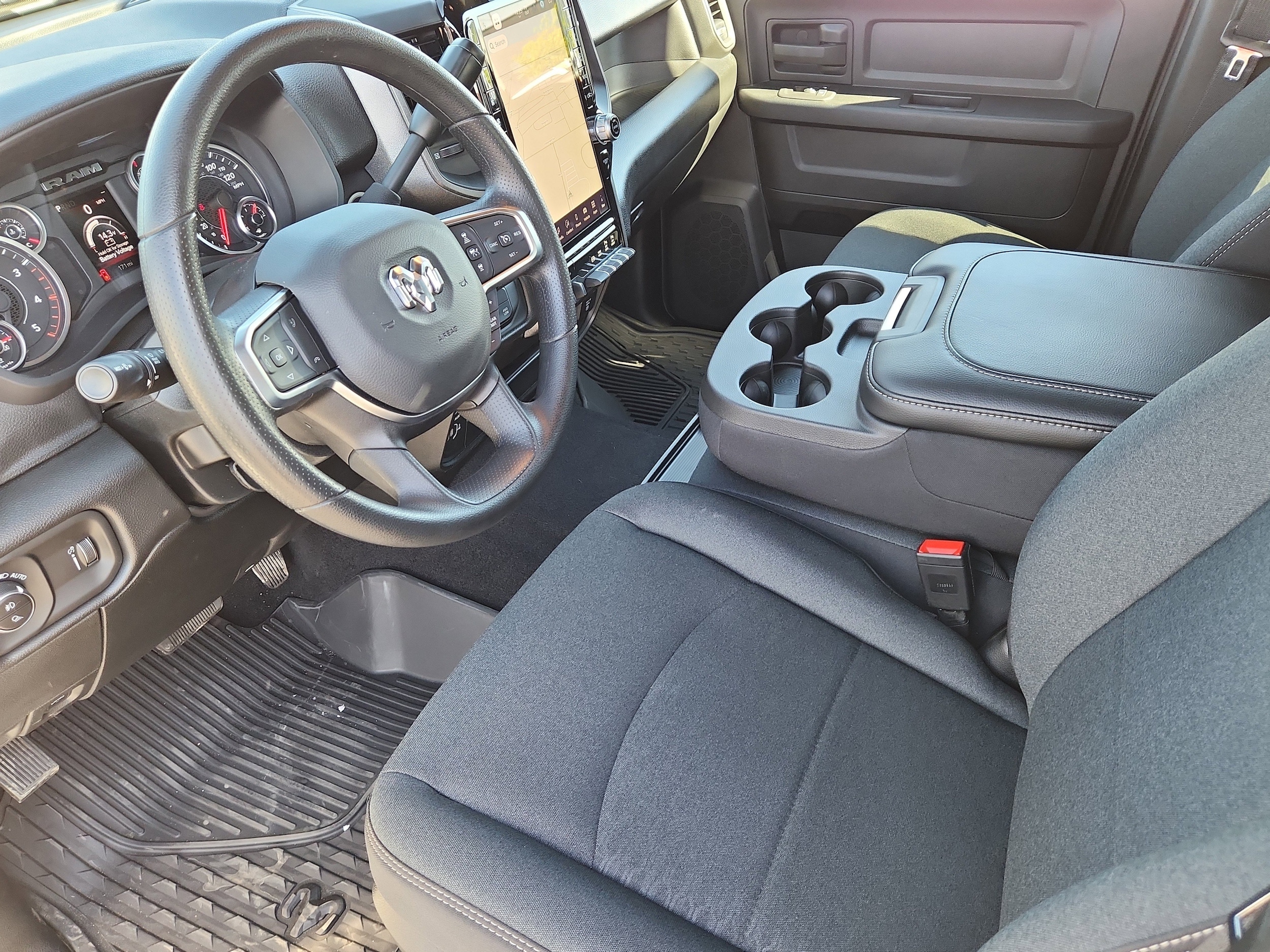 2026 RAM 2500 Tradesman - Photo 10