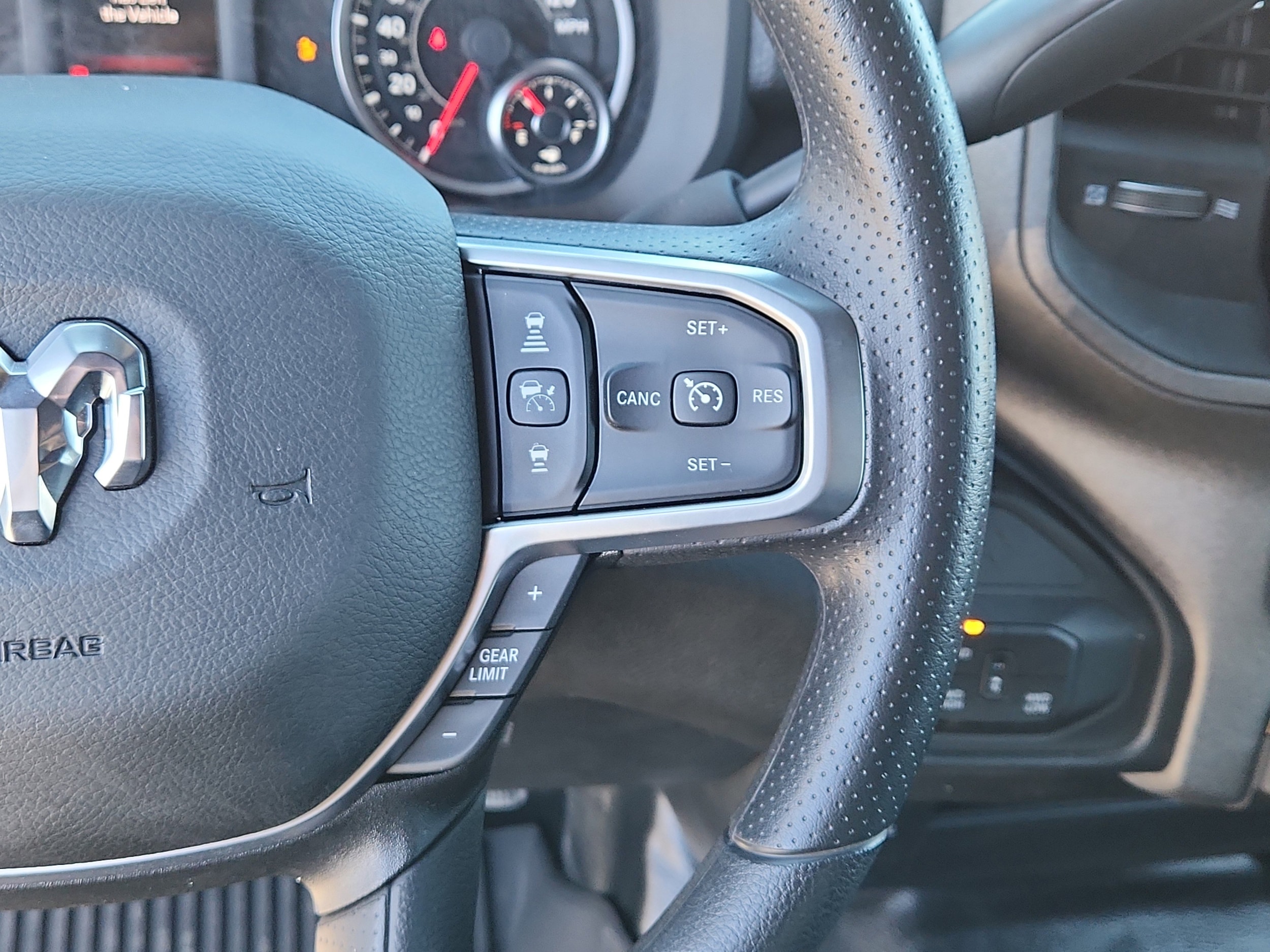 2026 RAM 2500 Tradesman - Photo 15