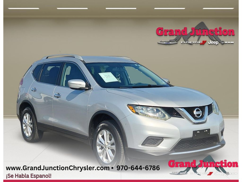 Used 2014 Nissan Rogue SV with VIN 5N1AT2MV9EC866956 for sale in Grand Junction, CO