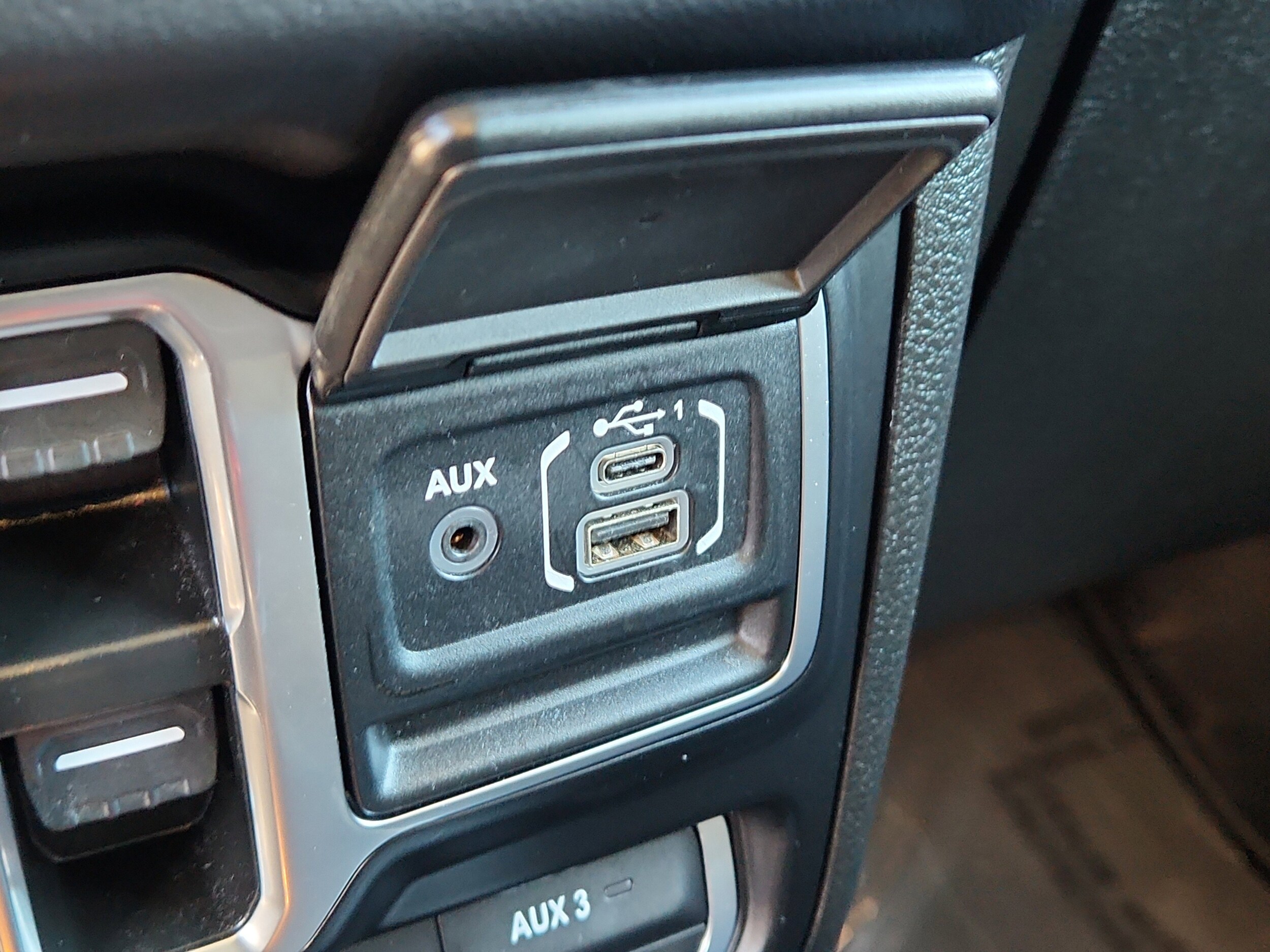 2024 Jeep Wrangler 4-Door Rubicon - Photo 22