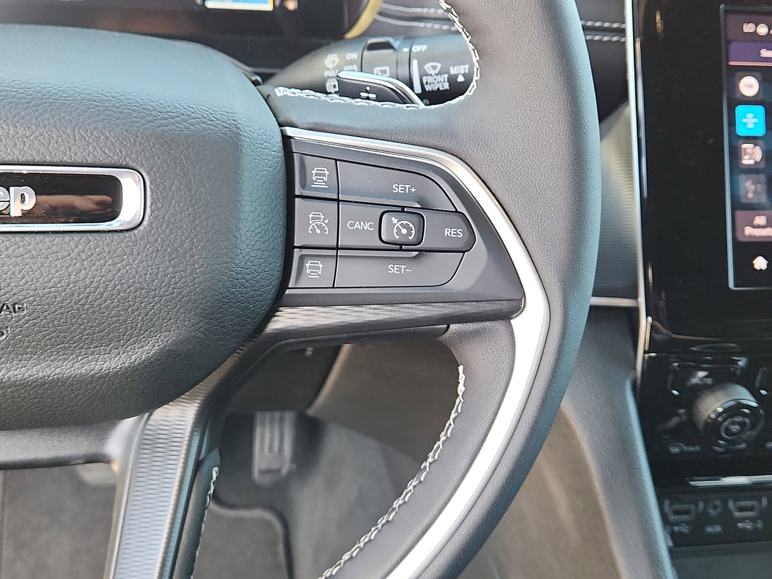 2025 Jeep Grand Cherokee L Altitude - Photo 17