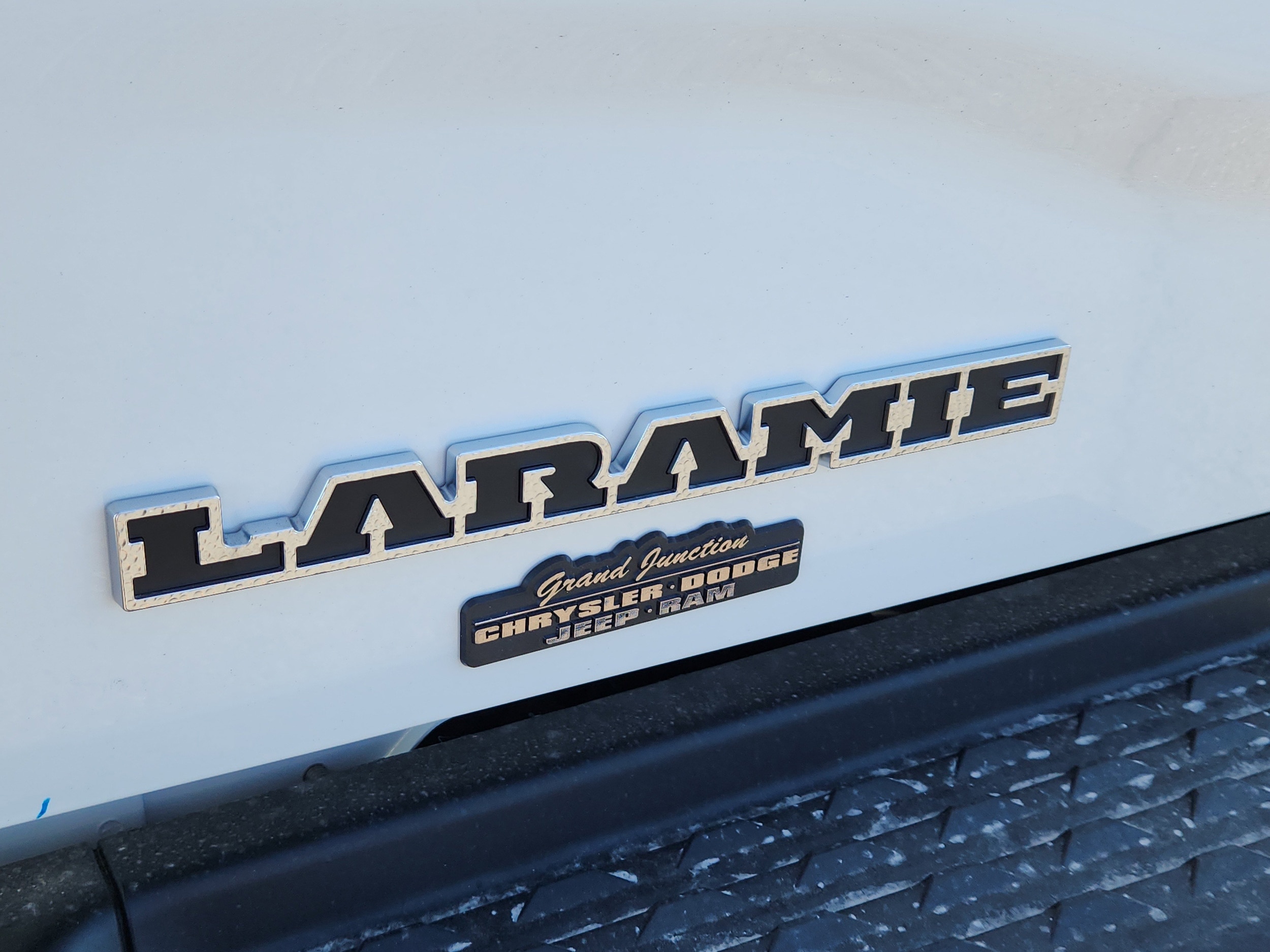 2026 RAM 2500 Laramie - Photo 8