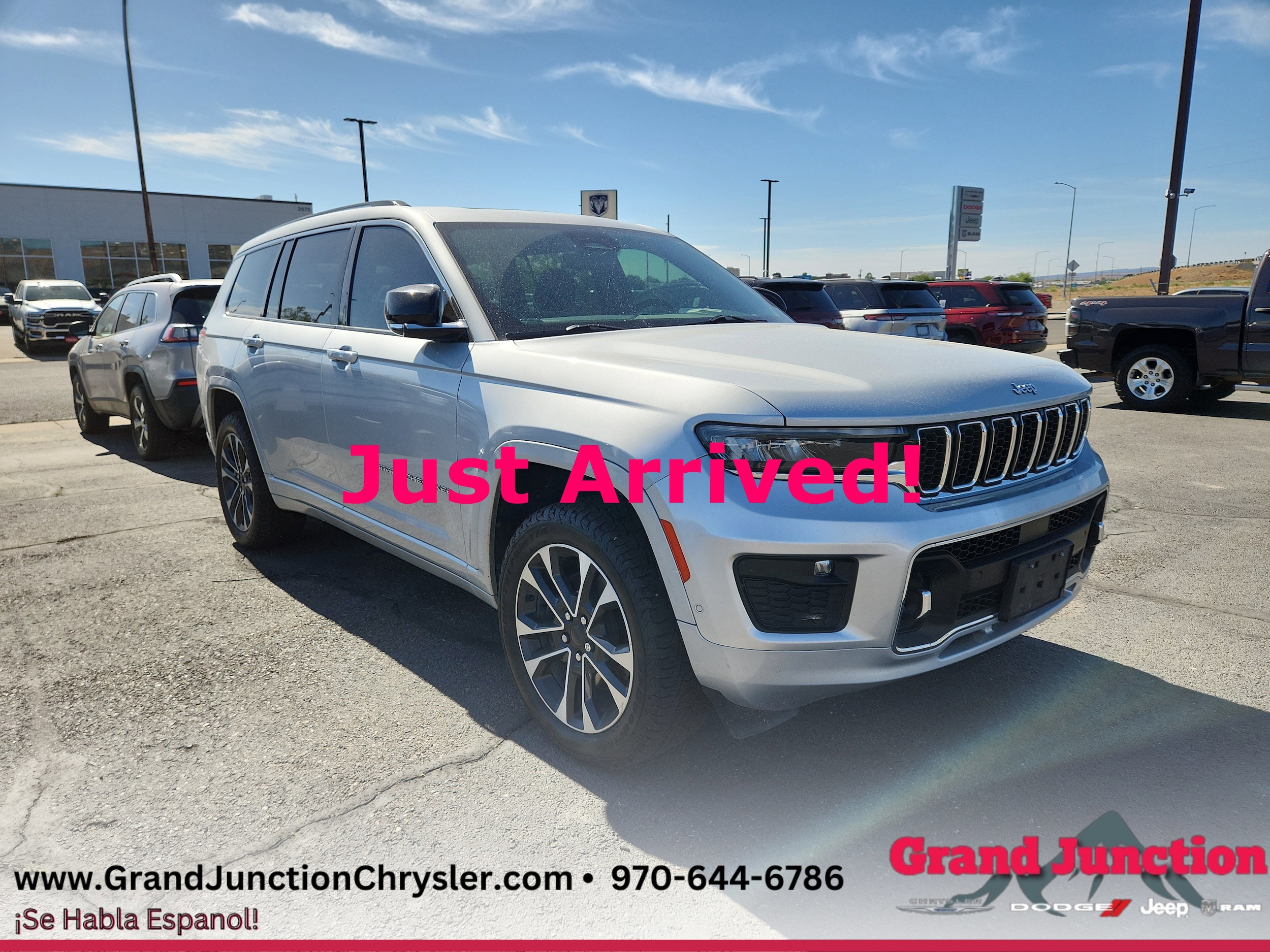 2022 Jeep Grand Cherokee L Overland 4x4's photo