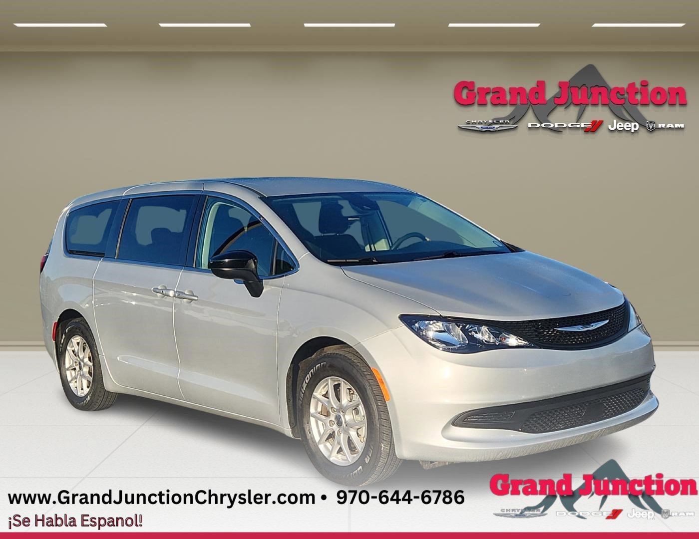 2024 Chrysler Voyager LX FWD's photo