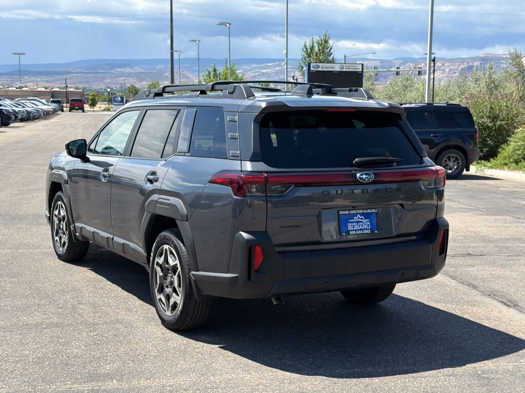 New 2026 Subaru Outback Touring SUV