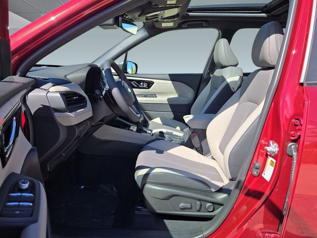 New 2025 Subaru Forester Hybrid Limited SUV