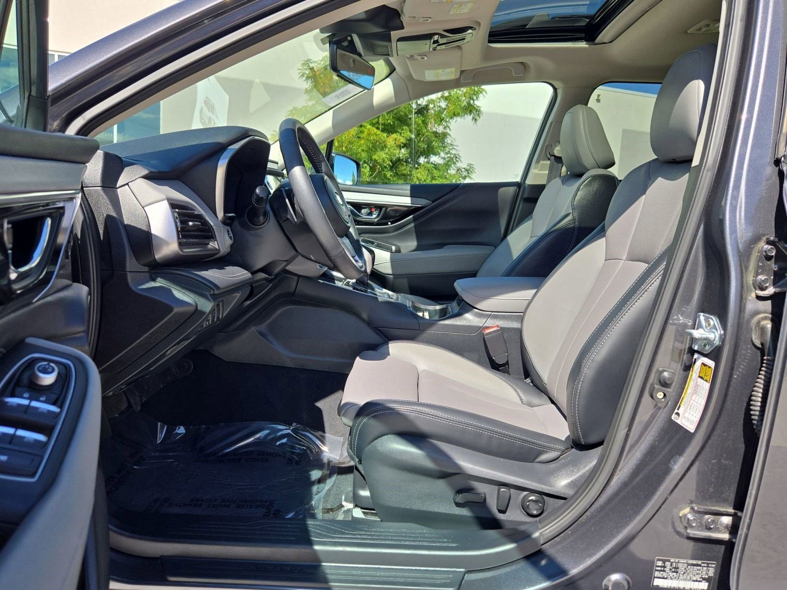 2025 Subaru Outback Limited photo 4