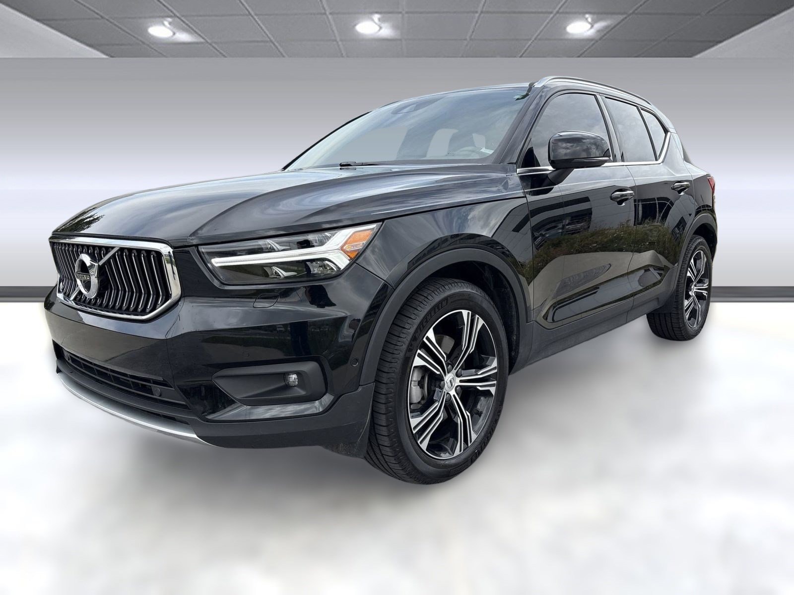 2022 Volvo XC40