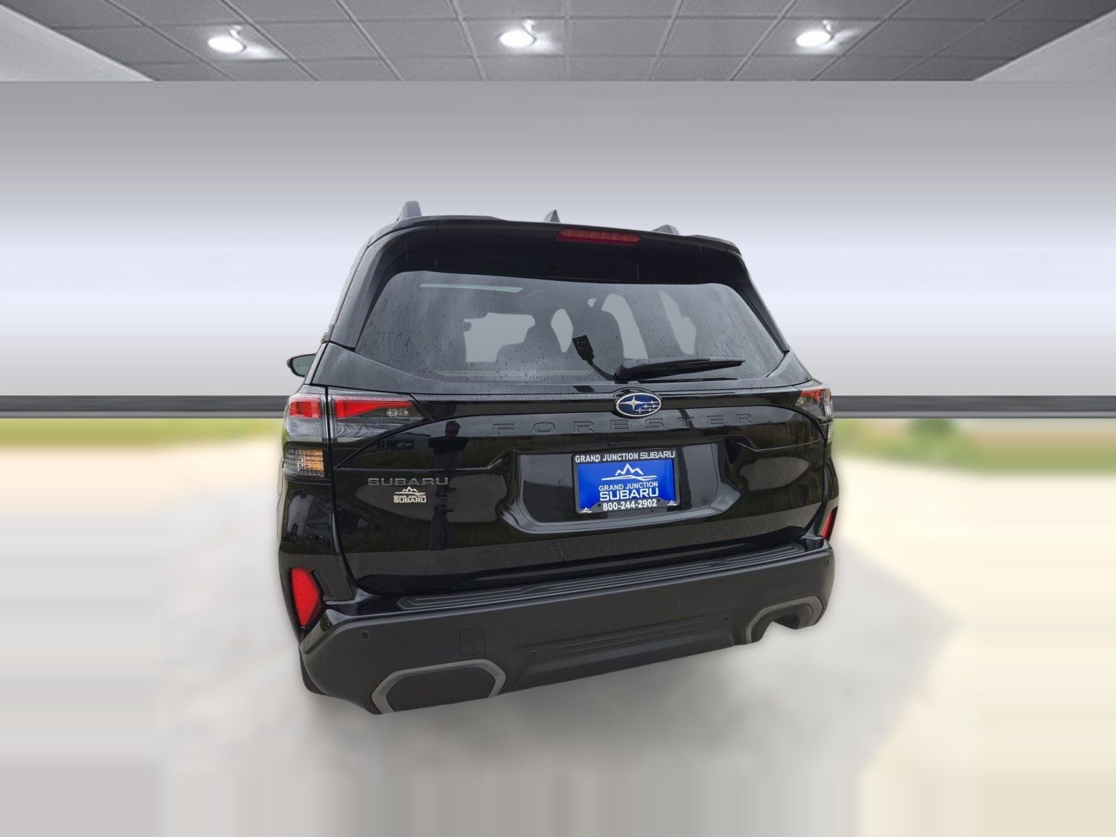 2025 Subaru Forester Limited - Photo 9