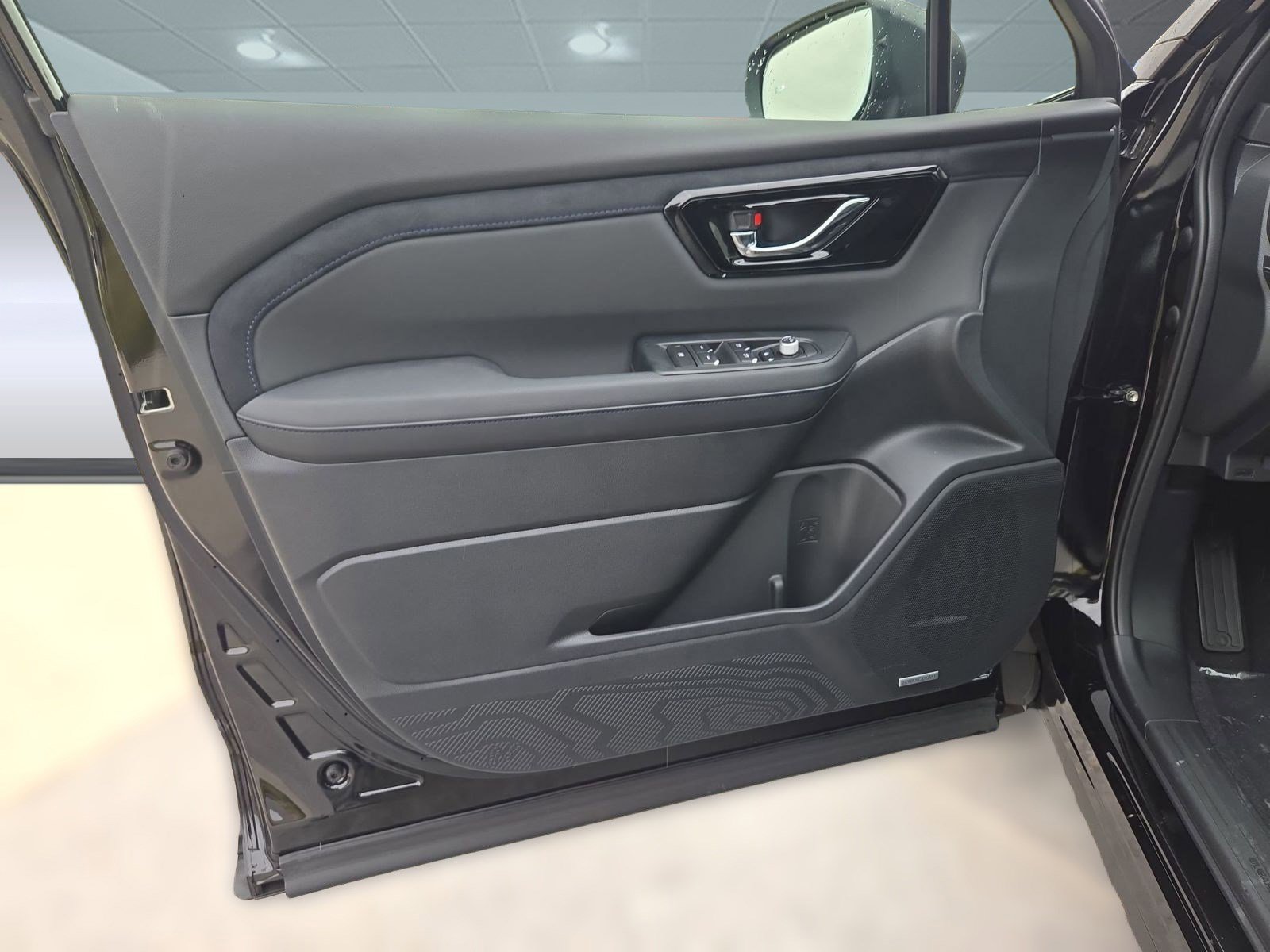 2025 Subaru Forester Limited - Photo 19