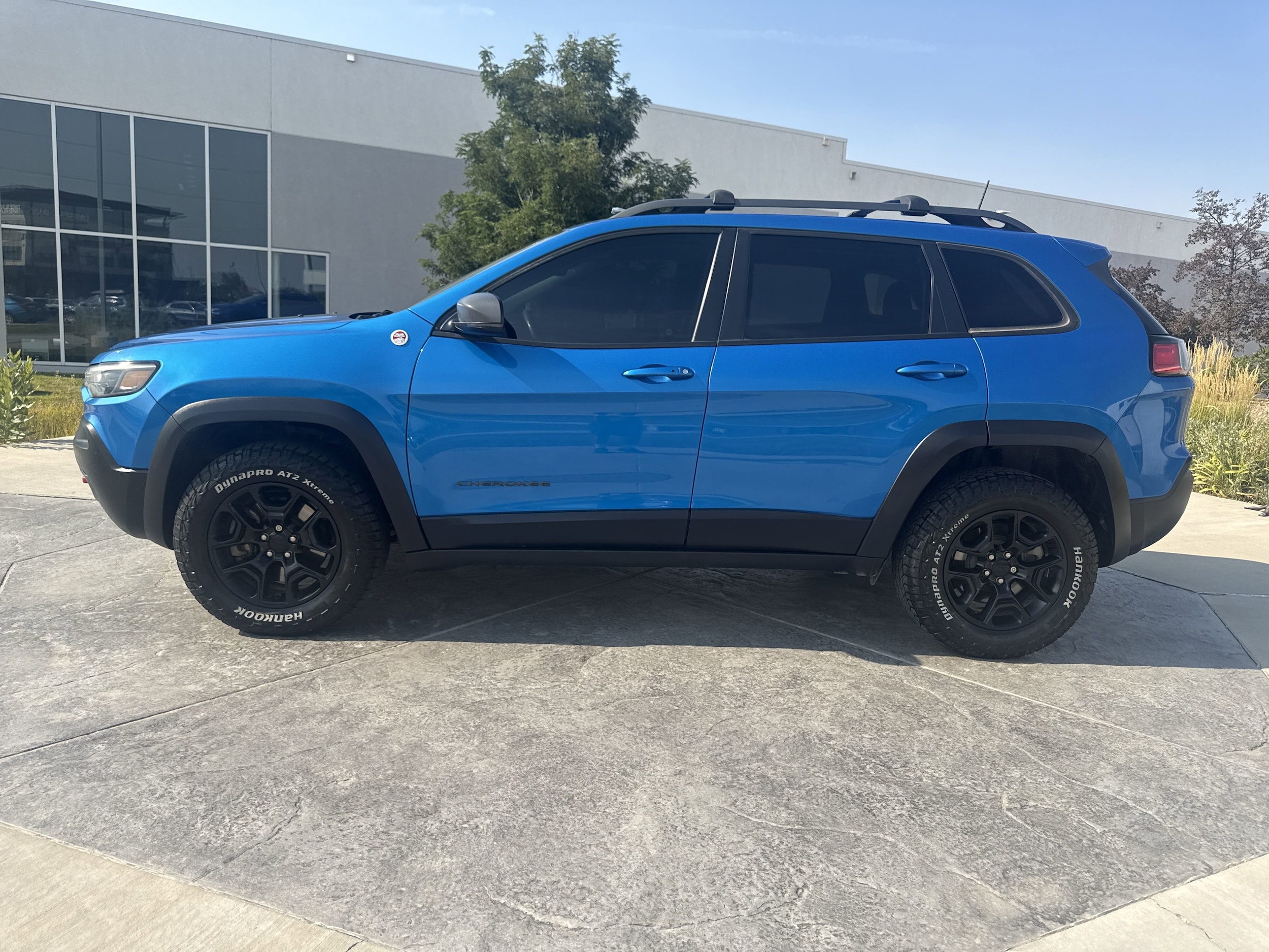 2020 Jeep Cherokee Trailhawk