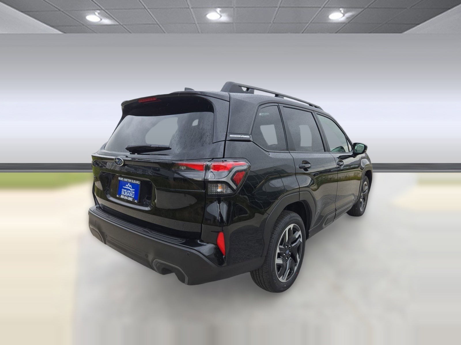 2025 Subaru Forester Limited - Photo 8