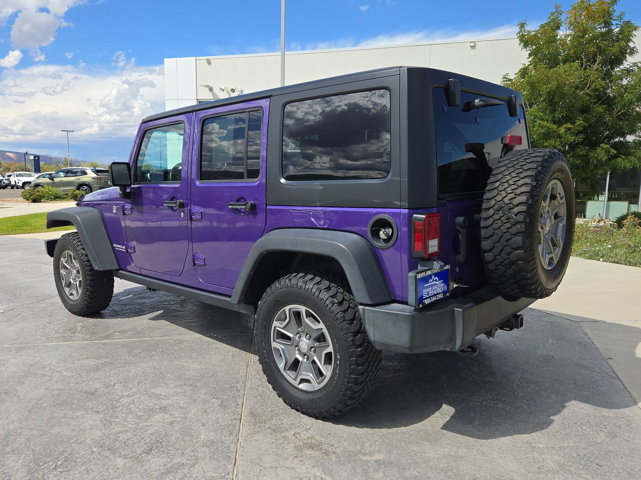 2017 Jeep Wrangler Unlimited Rubicon photo 3