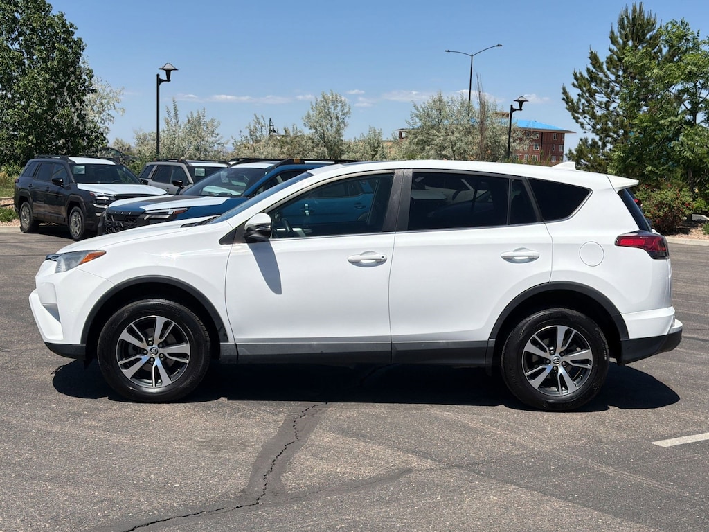 Used 2018 Toyota RAV4 XLE SUV