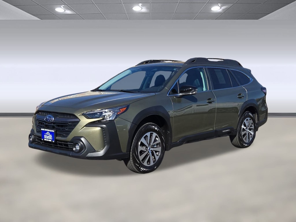 Used 2025 Subaru Outback Premium SUV