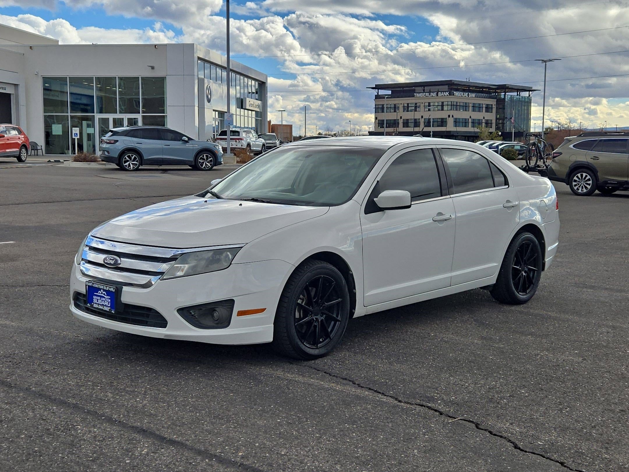 2010 Ford Fusion SE's photo