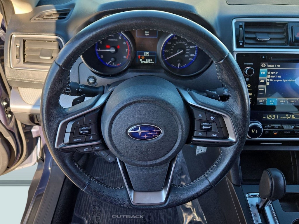 Used 2018 Subaru Outback 2.5i Premium with EyeSight, Blind Spot Detection, Rear Cross Traffic Alert, Power Rear Gate, High Beam Assist, and Starlink SUV