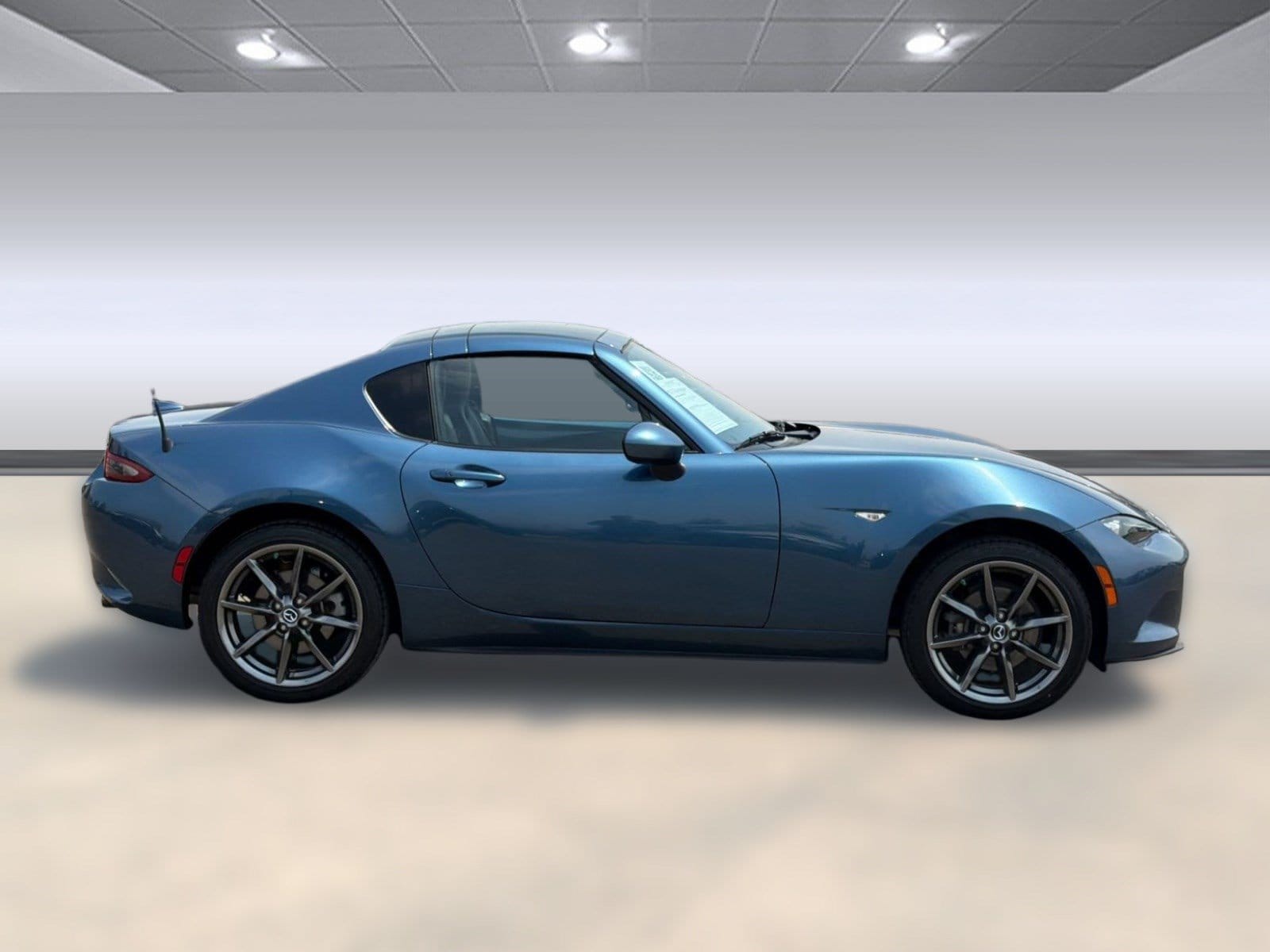 Mazda MX-5 Miata RF Grand Touring Coupe