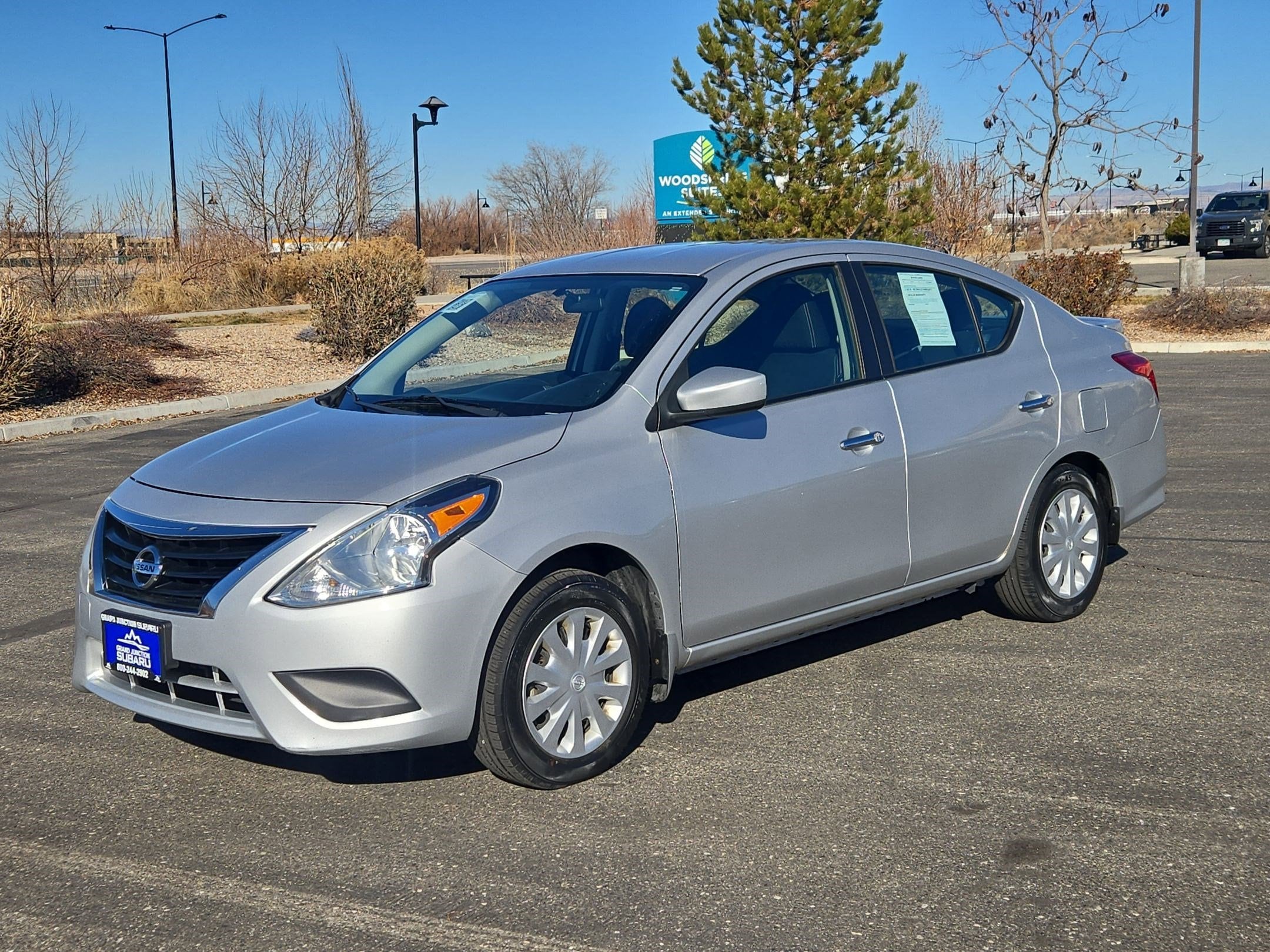 2017 Nissan Versa Sedan SV