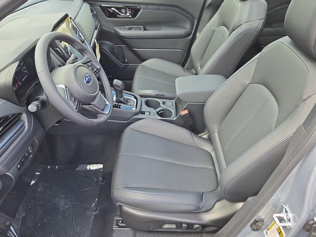 New 2025 Subaru Forester Hybrid Limited SUV