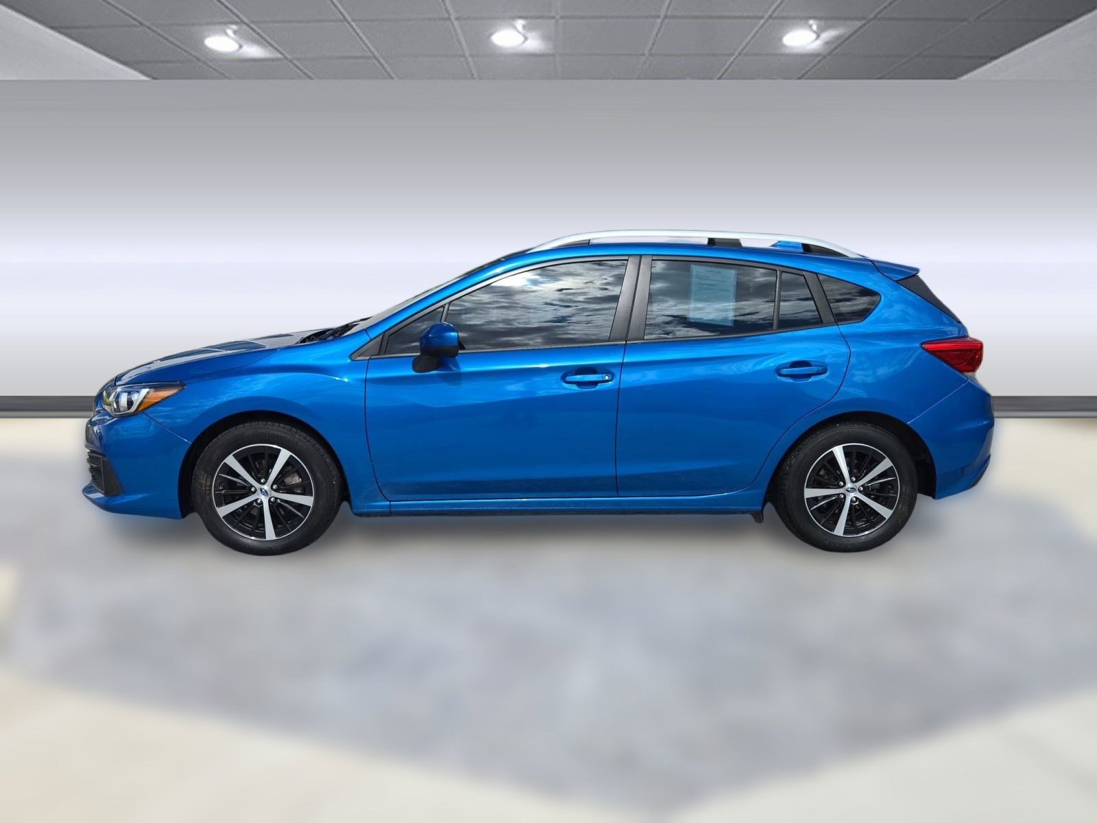 2022 Subaru Impreza Premium photo 2