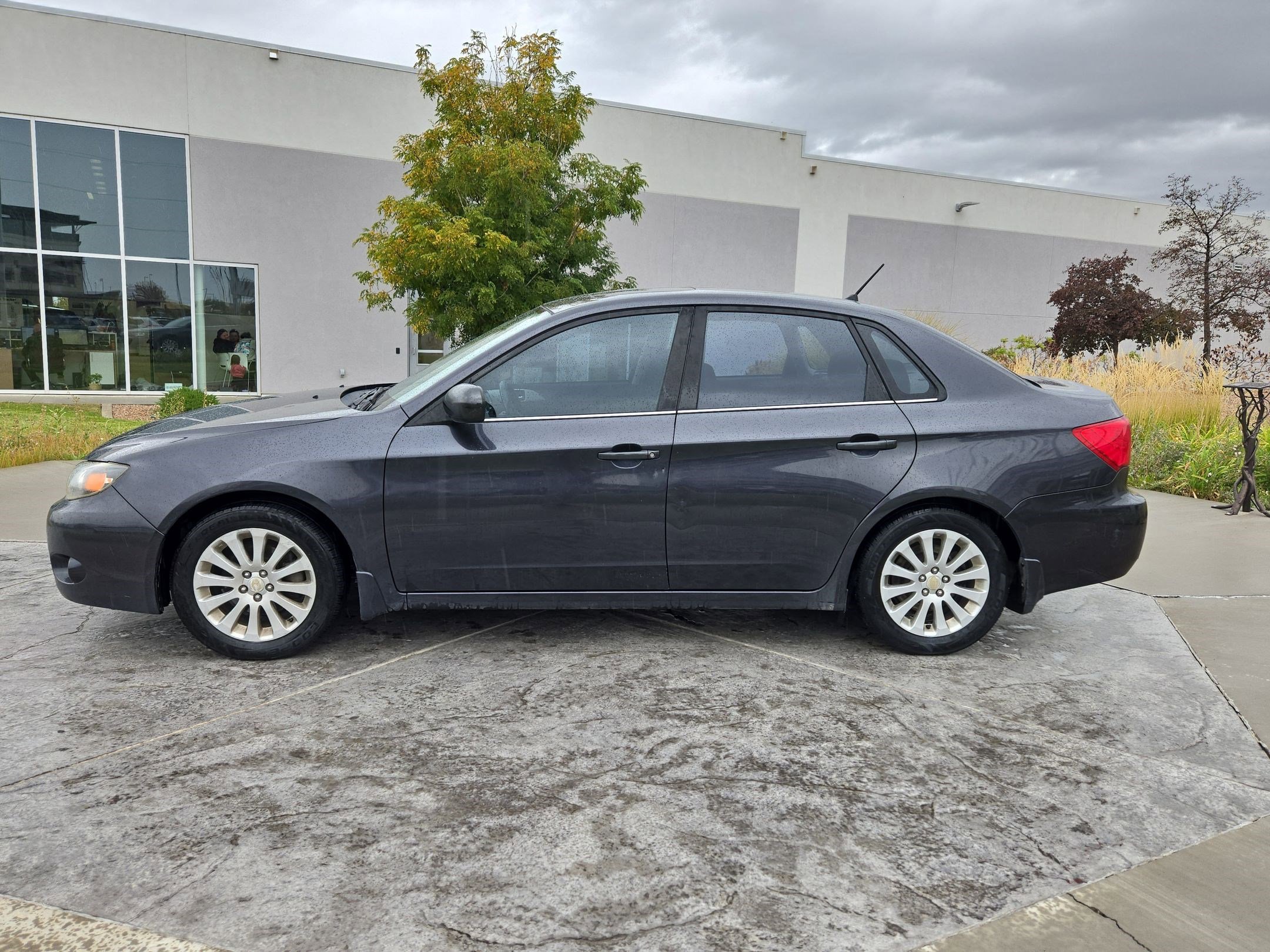 2010 Subaru Impreza 2.5i Premium Special Edition photo 2