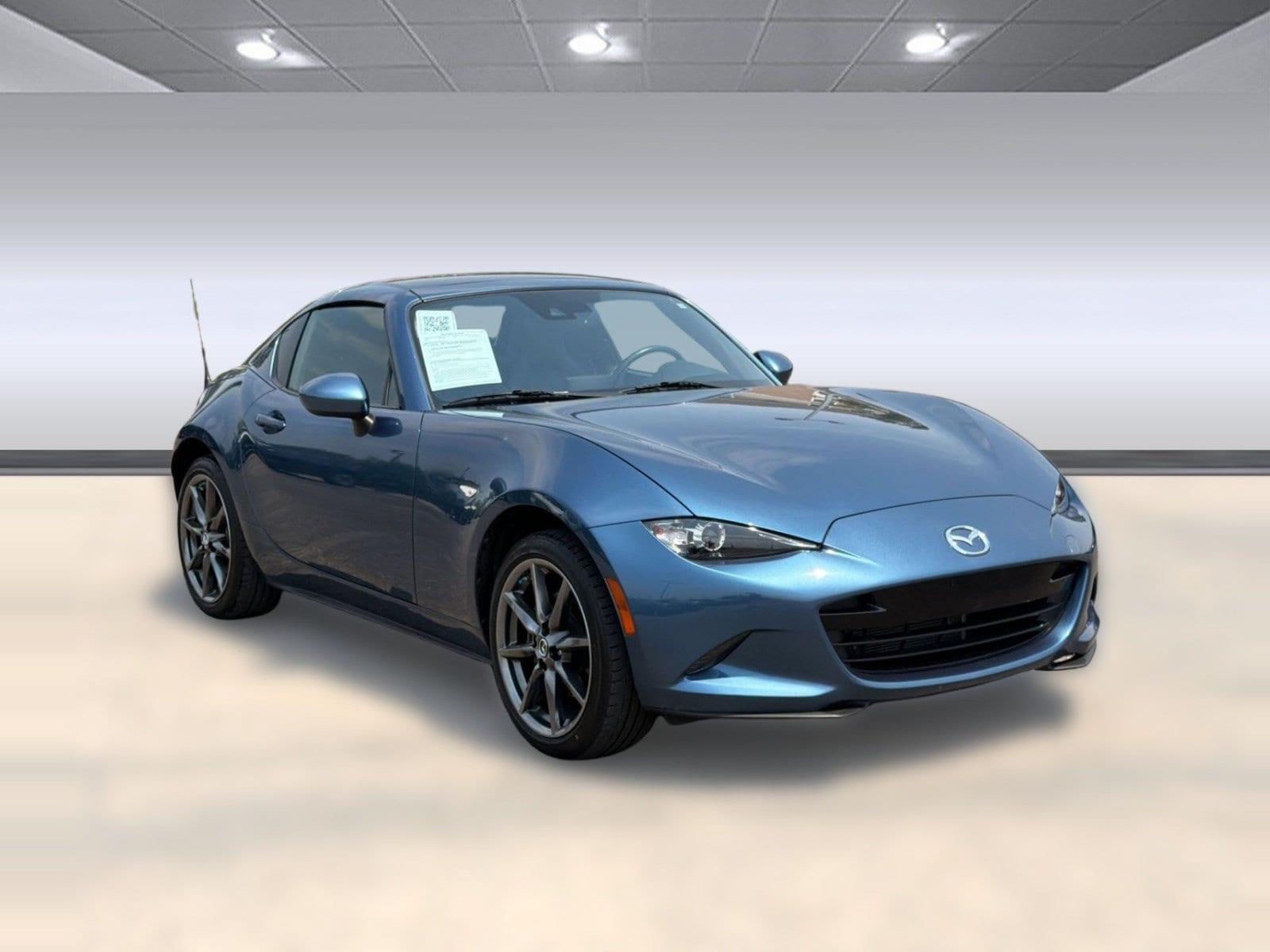 Mazda MX-5 Miata RF Grand Touring Coupe
