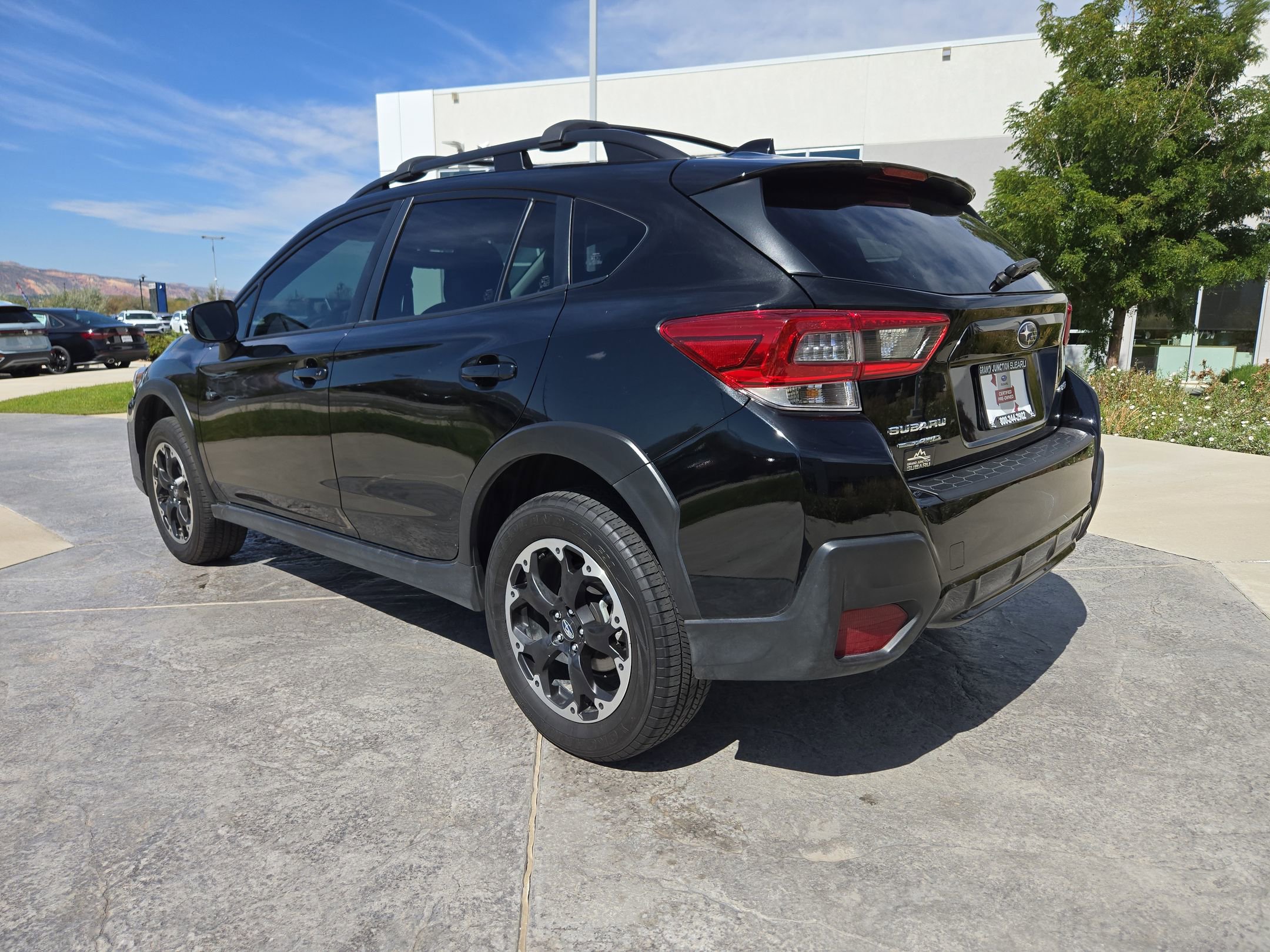 2023 Subaru Crosstrek Premium photo 3