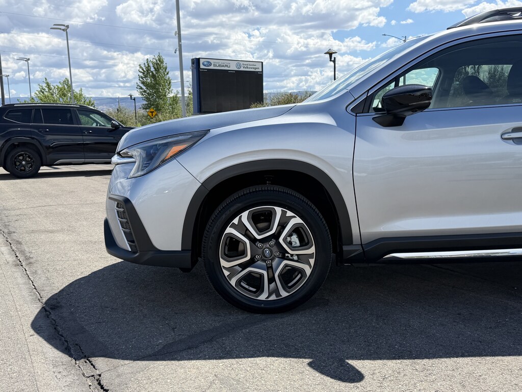 New 2026 Subaru Ascent Limited 7-Passenger SUV