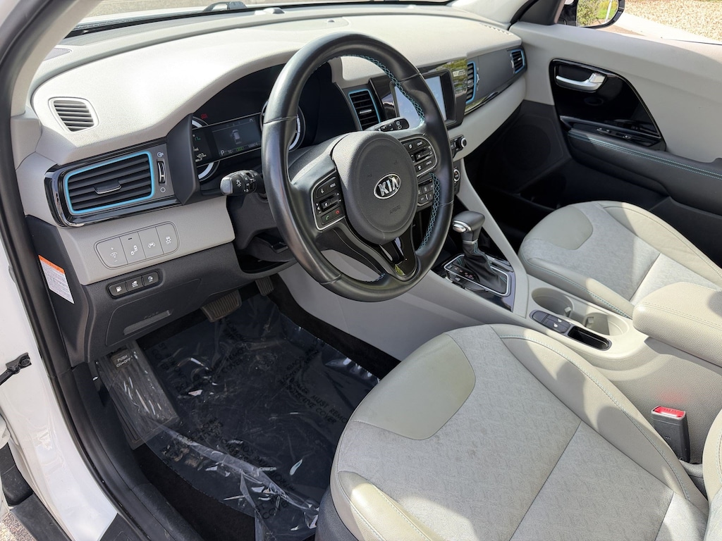 Used 2019 Kia Niro Plug-In Hybrid EX SUV